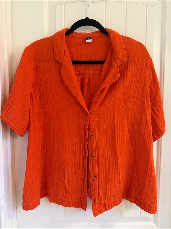 Old Navy Tops - Old Navy Gauze size Large Orange Relaxed Button-Front Shirt.